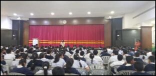 Shashi's lecture at Utpal Shanghavi School